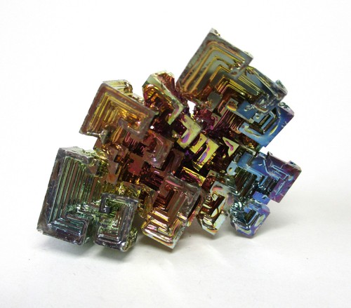 Bismuth crystal level - crystal,