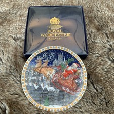 Sue Scullard Royal Worcester Santa Claus Night Before Christmas 9.3cm Ornament