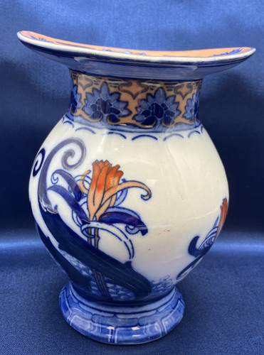 Antique royal doulton lily - doulton,