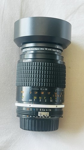 Nikon micro nikkor 105mm - 105mm, f/2.8