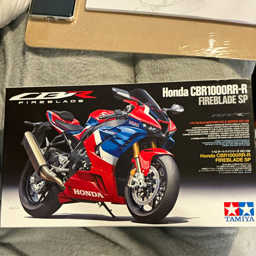 Tamiya honda cbr1000rr r - honda, cbr1000rr-r