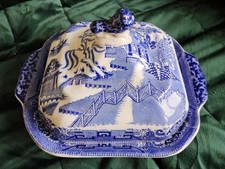 Antique Blue Willow Tureen