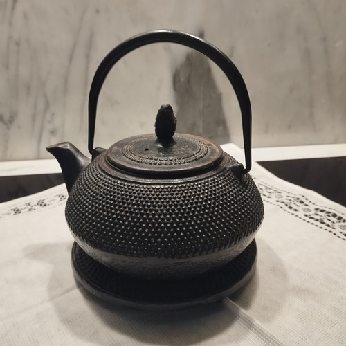 Vintage cast iron chinese - vintage,