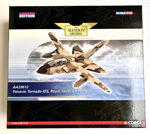 Corgi aa33612 panavia tornado - corgi,