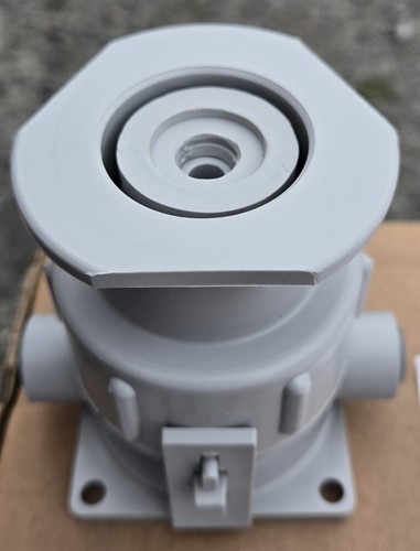 Grundy cleaning socket - ,