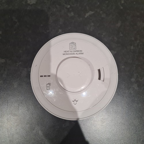 Aico ei3028 mains - mains, powered