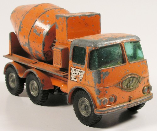 Matchbox erf rmc concrete - rmc,