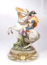 MAGNIFICIENT CAPODIMONTE