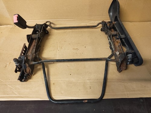 Front passenger left - left, seat