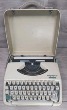 Olympia Splendid 33 Typewriter