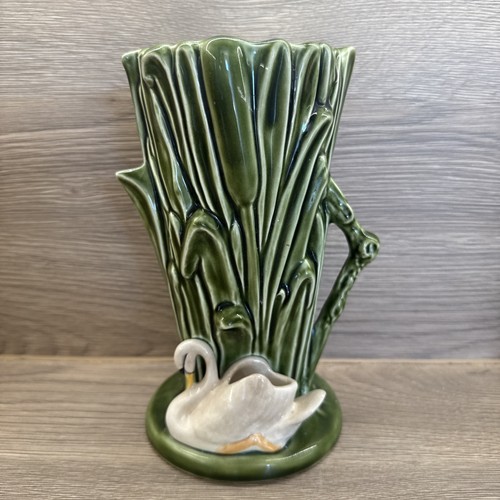 Vintage sylvac vase with - with, swan