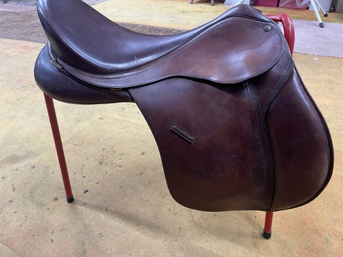 Bates caprilli brown - bates,