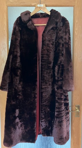 Beaver lamb fur coat and - fur, stole