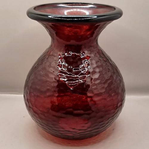 Habitat red textured art - textured, glass
