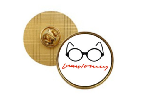 David hockney signed badge - david,