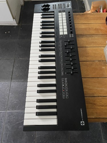 Novation launchkey mk3 usb - novation,