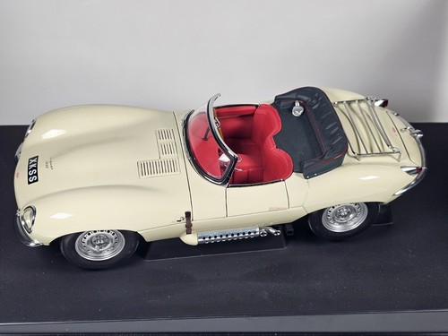 Autoart jaguar xk ss - ,