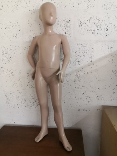 Child mannequin full body - full,