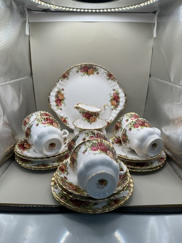 Vintage royal albert old - a,
