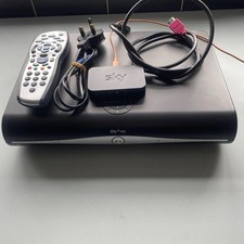 Amstrad DRX890 Sky+ HD box