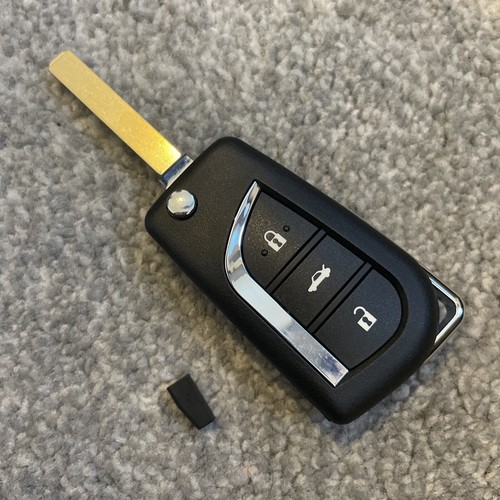 Toyota key fob chip - key,