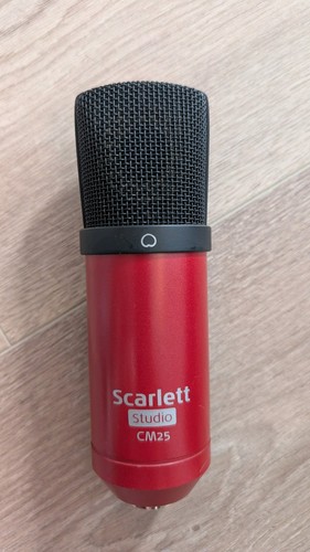 Focusrite scarlett studio cm25 - studio,
