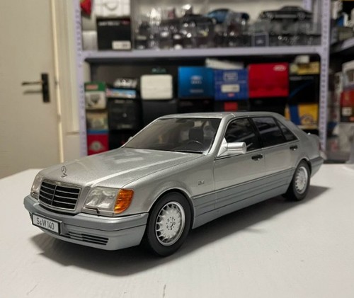 Iscale mercedes benz - 1:18,