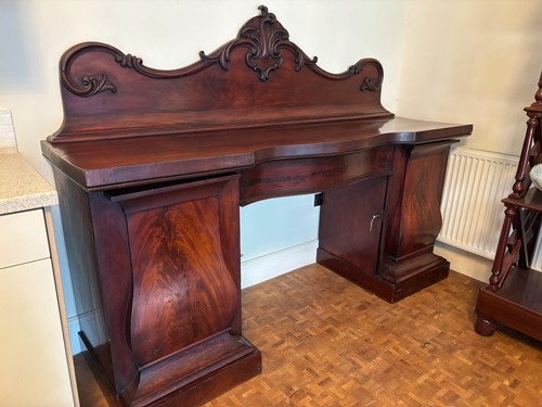 Imposing large victorian flame - large,