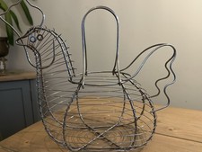 Vintage Metal Retro Easter