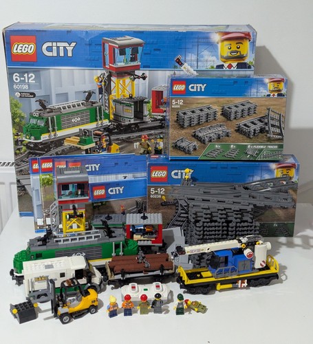 Lego city cargo train - cargo,