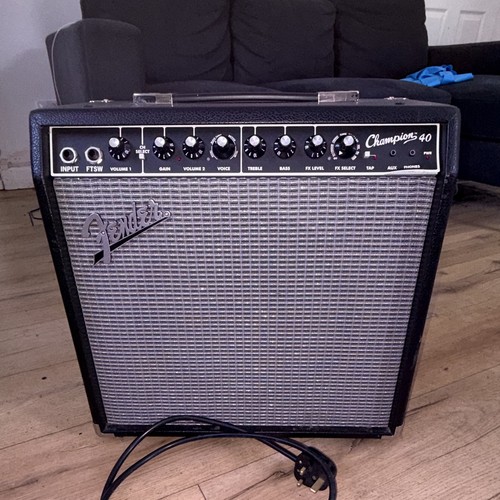 Fender champion 40w - 40,