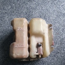 Toyota RA28 Gen 1 CELICA Washer Bottle  / Header Tank  As Pictured 