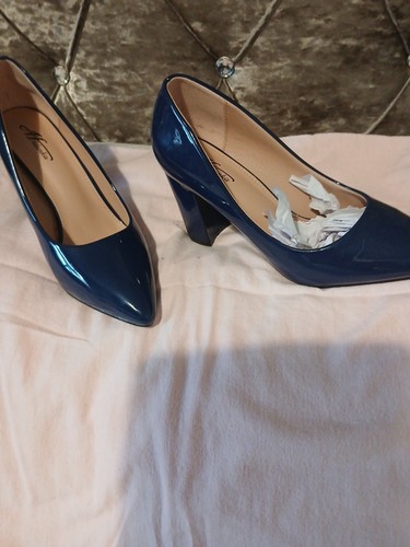 Navy blue court shoes - navy,