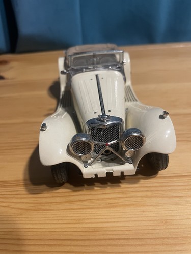 Franklin mint scale - model, of