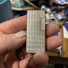 Vintage Dupont gas lighter