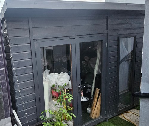 Insulated garden room studio - insulated,