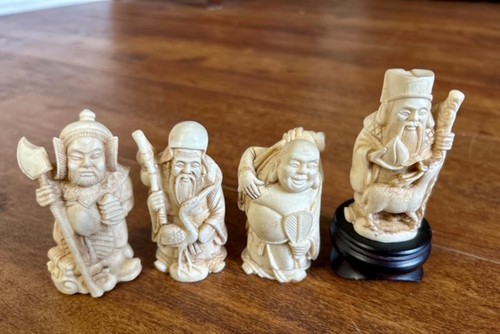 Set four small carved ivory - carved,