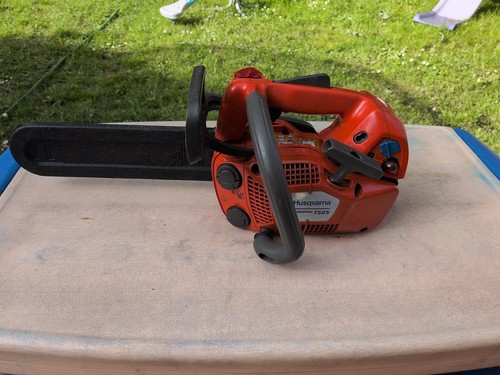 Husqvarna t525 chainsaw top - chainsaw,