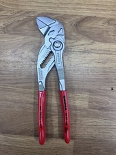 KNIPEX 86 03 180 - PLIERS AND A WRENCH IN A SINGLE TOOL CHROME PLATED 180mm