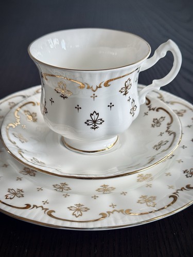 Royal osborne bone china - bone, tea
