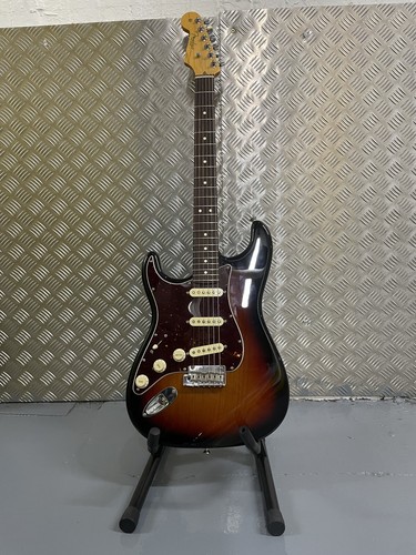 Fender stratocaster left - fender,