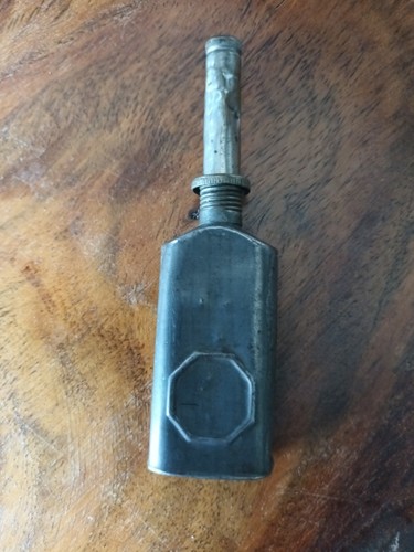 Antique vintage needle - antique, oiler