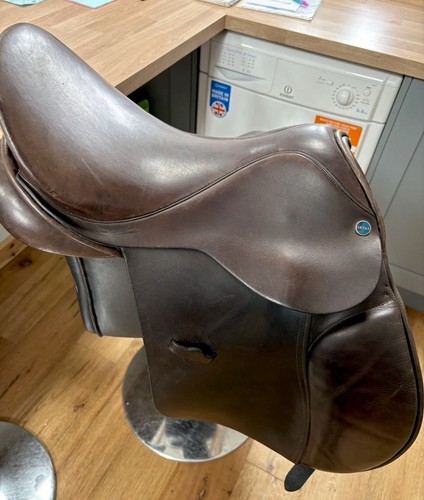 Inch saddle wide - inch,