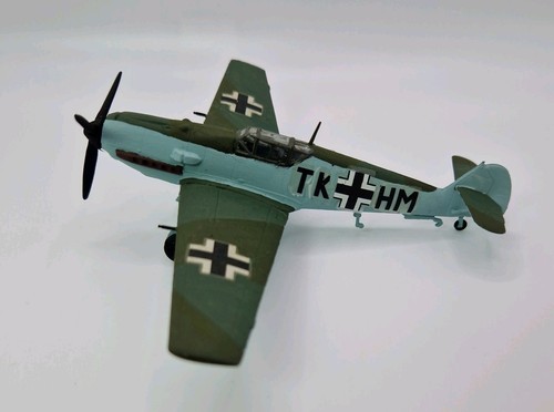 Plastic scale model - scale, of