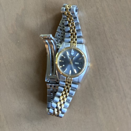 Vintage seiko quartz ladies - seiko,