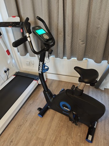 Reebok one gb60 - reebok, self-powered