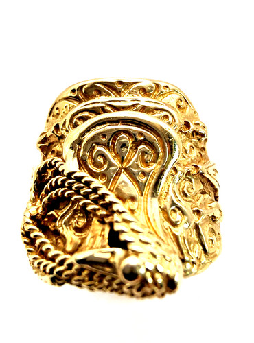 Heavy solid 9ct yellow gold - solid,