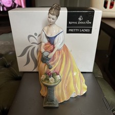 ROYAL DOULTON PRETTY LADIES