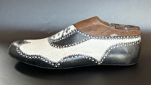 Vintage hand painted - painted, shoe