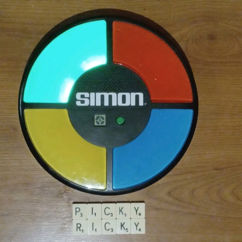 Simon electronic game for kids - game,